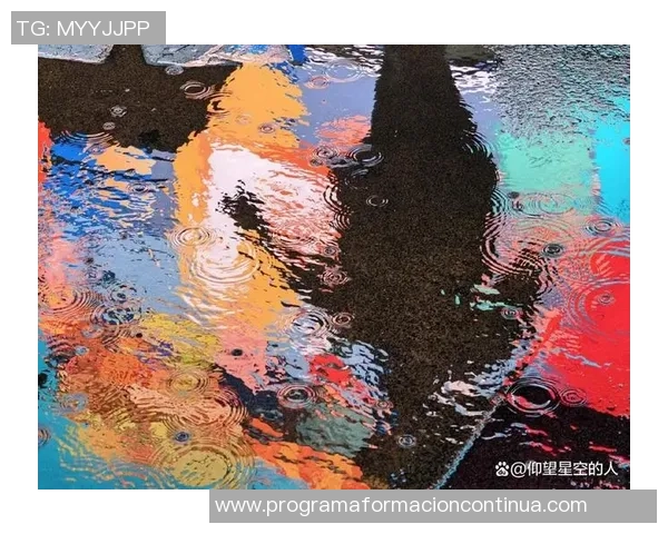 慢镜头艺术：将瞬间进球转化为诗意画面的视觉盛宴